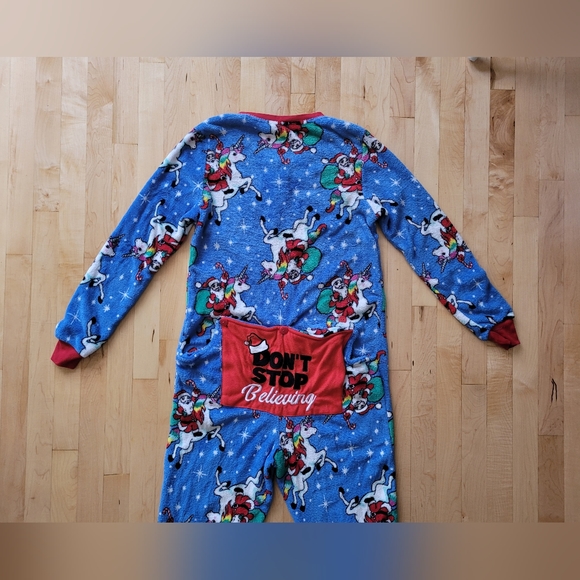 Secret Treasures Christmas One Piece Small/CH (4-6) Footed Pajamas Butt Flap - Picture 13 of 14